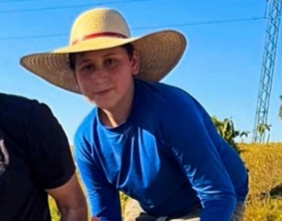 Adolescente morre após ser atropelado em SC; motorista fugiu a pé e acabou preso