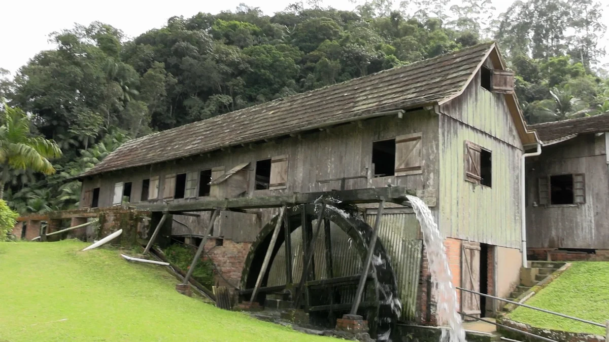Estrutura de quase 80 anos ainda funciona e virou atração turística