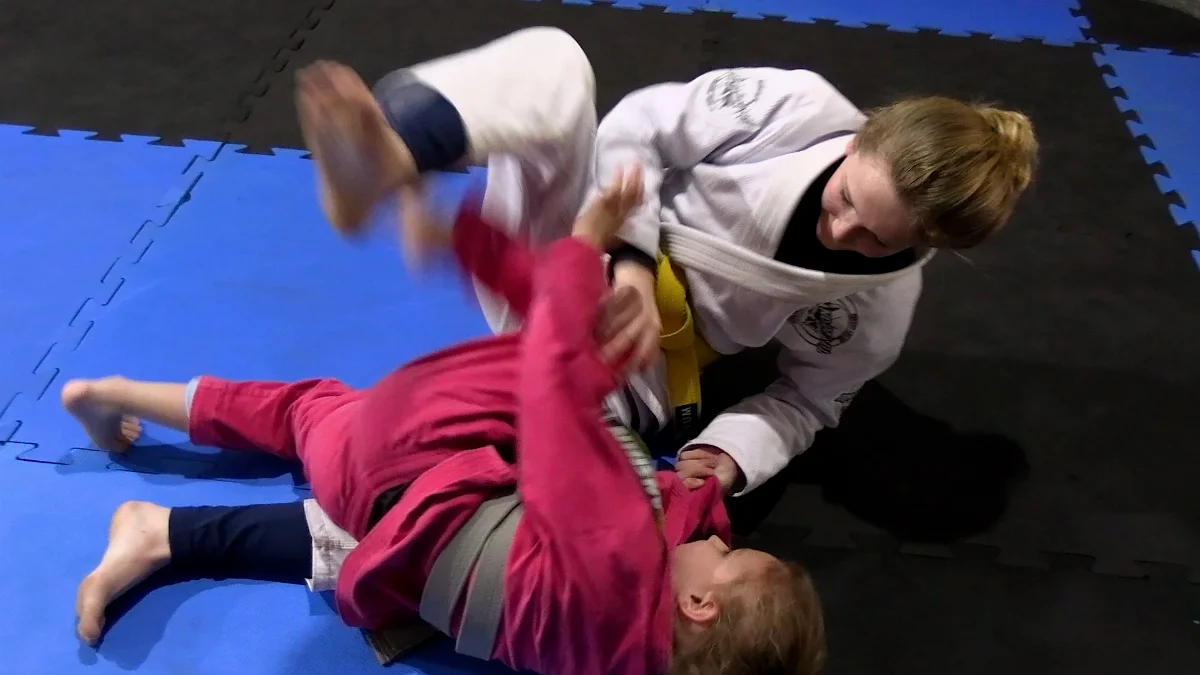 Projeto transforma vidas em Agrolândia através do jiu jitsu