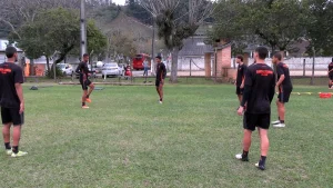 Domingo tem estreia em casa pela Copa SC