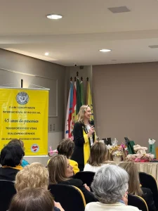 Encontro soroptimista promove troca de experiências entre clubes
