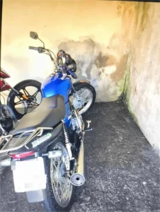 Motocicleta é furtada no Bairro Ponta Aguda, em Blumenau