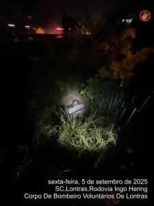 Homem fica ferido em capotamento na BR-470 em Lontras