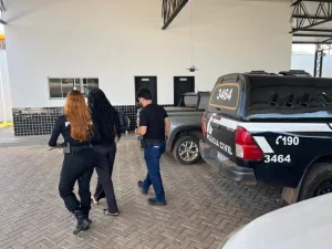 Homem recebia ajuda da filha, estagiária de fórum, para aplicar golpes; catarinense perdeu R$ 35 mil