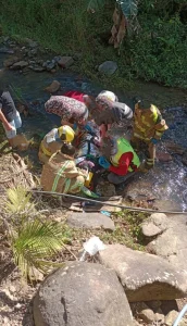 Adolescente de 16 anos fica ferido após cair de ponte em Apiúna