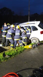Grave acidente na BR-470 em Indaial deixa duas pessoas mortas e cinco feridas