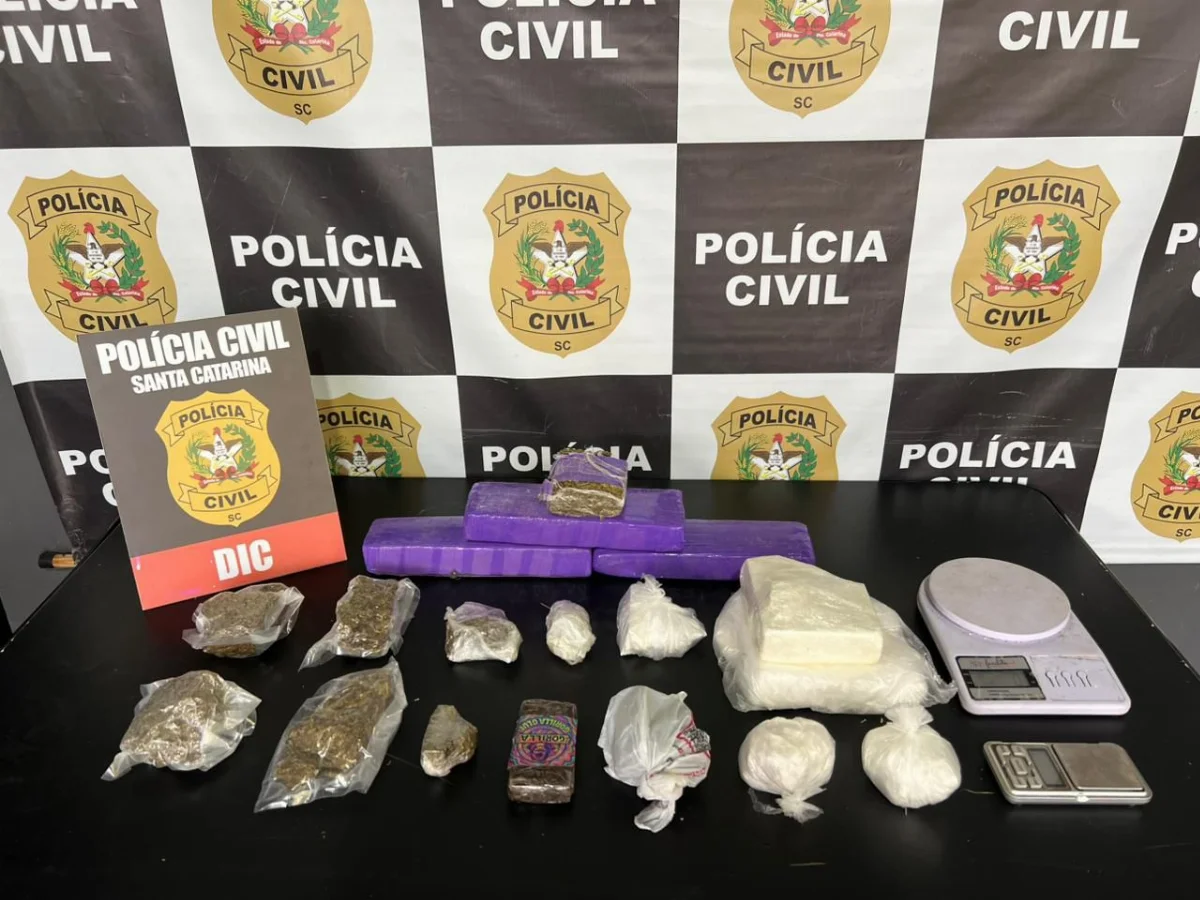 Mulher de 40 anos é presa por tráfico de drogas, em Indaial