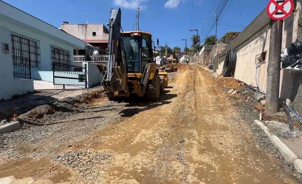 Estacionamento em parte da rua Lages é retirado de forma provisória