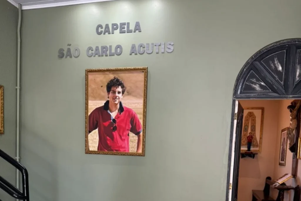 Relíquia de São Carlo Acutis, santo millennial considerado o padroeiro da internet, está em SC