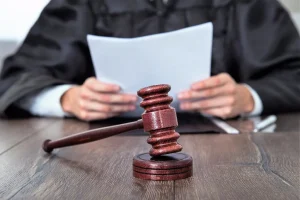 Empresa é condenada a indenizar convidado agredido por seguranças em formatura, em Ituporanga