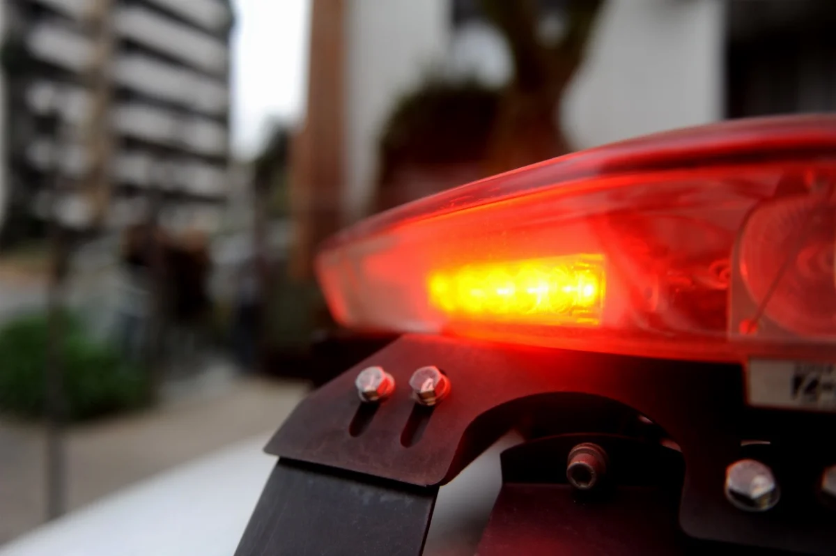 Criminoso é morto após invadir residência, em Indaial; um morador também foi baleado