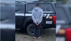 Fornecedor de fuzis para o Comando Vermelho é preso em operação da DRACO em SC