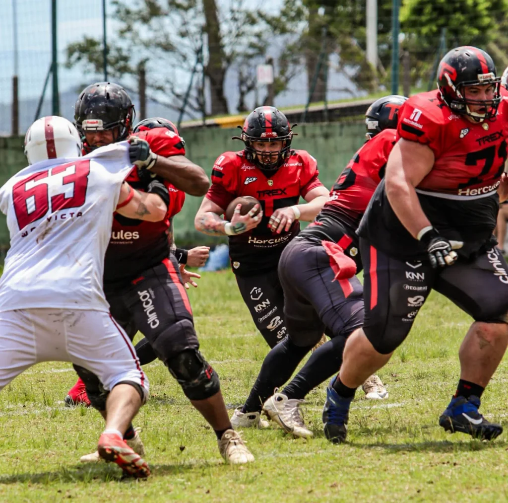 Equipe de SC está na final da Conferência Sul da Superliga de Futebol Americano 2025