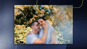 Copos-de-leite cultivados pelo pai da noiva embelezam casamento em Lontras