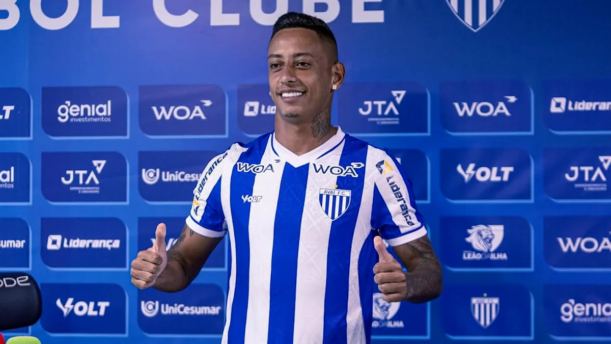 Sequência 01.00 02 34 25.quadro018
