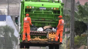 Sequência 01.00 03 07 03.quadro022