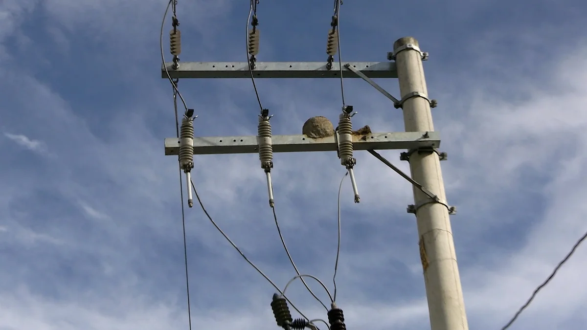 Sequência 01.00 03 45 09.quadro025