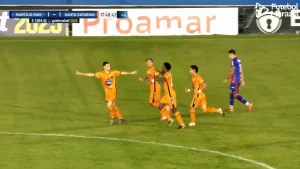 Sequência 01.00 05 04 16.quadro046