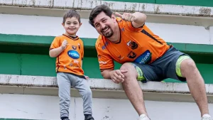 Sequência 01.00 06 39 01.quadro047