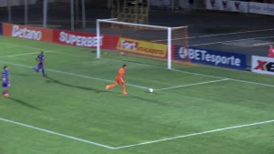 Sequência 01.00 07 04 10.quadro006