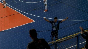 Sequência 01.00 07 10 01.quadro014