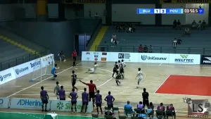 Sequência 01.00 07 20 10.quadro017