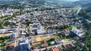 Sequência 01.00 07 40 01.quadro013