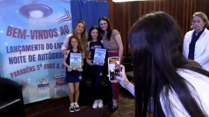 Sequência 01.00 08 41 25.quadro004