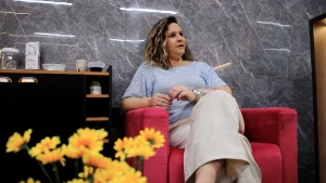 Sequência 01.00 10 15 16.quadro011