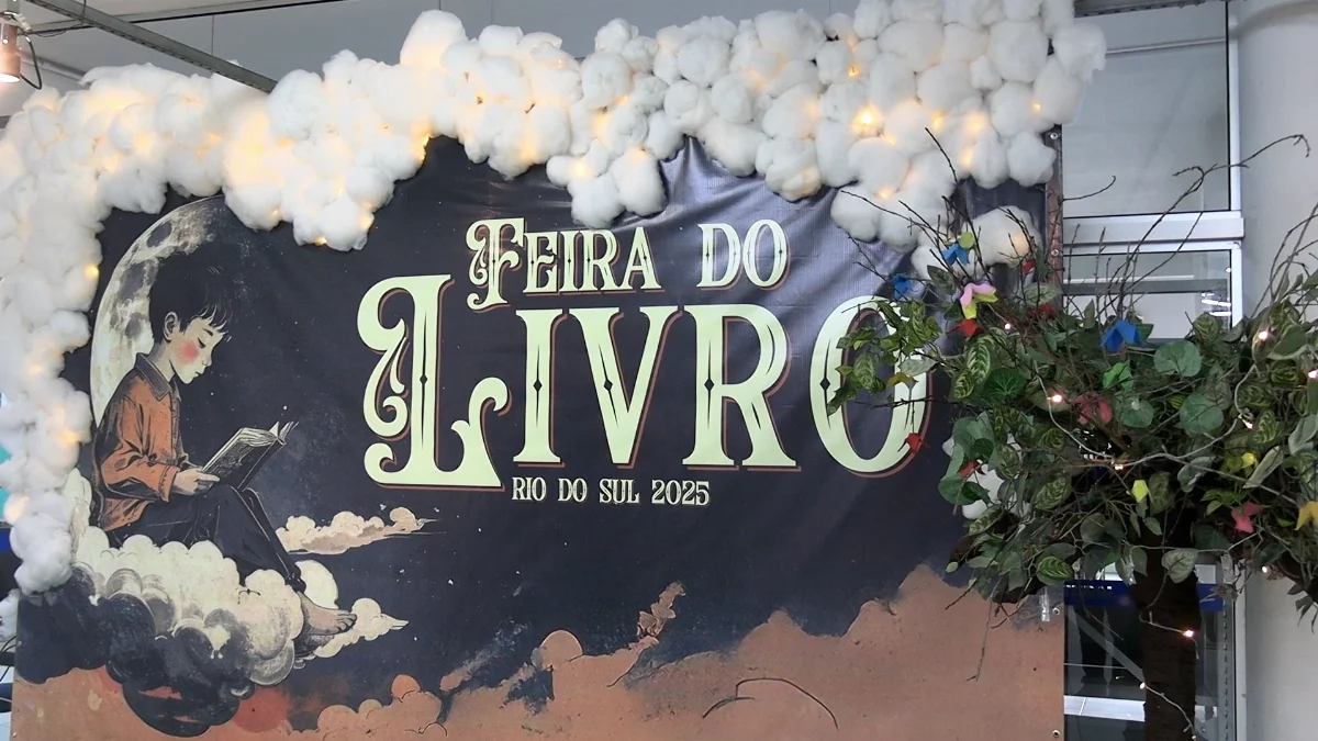 Sequência 01.00 10 37 04.quadro008