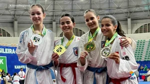 Sequência 01.00 11 44 02.quadro013