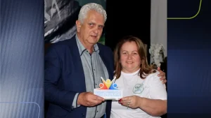 Sequência 01.00 14 06 06.quadro004