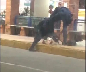 Homem é preso no Terminal Urbano após agredir companheira e ofender Guarda Municipal com insultos raciais