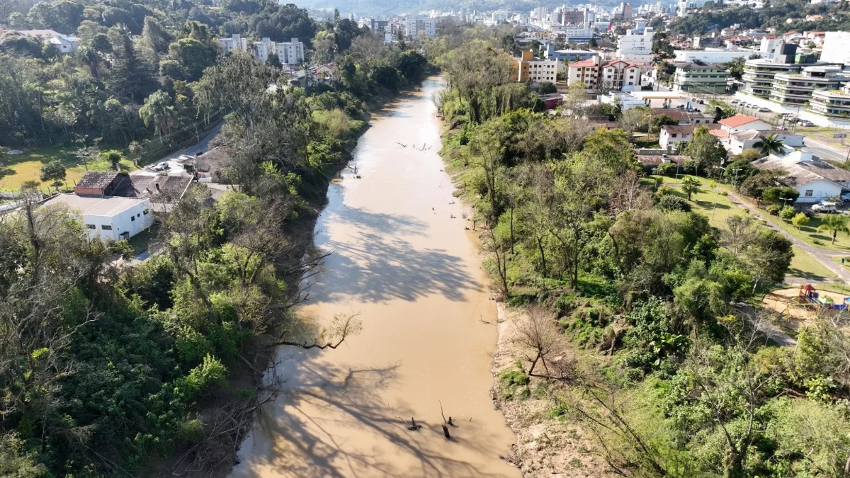 CISAMAVI abre licitação conjunta entre 15 municípios para projeto de limpeza de rios