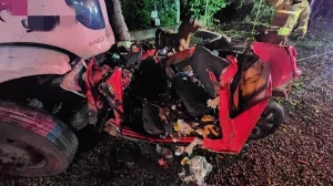 Três pessoas morrem em grave acidente na BR-470 em Apiúna