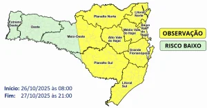 Temporais e chuva intensa: Defesa Civil faz alerta para SC neste domingo e segunda