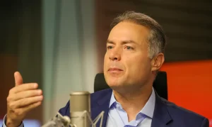 Ministro Renan Filho diz que “Governo oferecerá cursos gratuitos para obtenção de CNH”