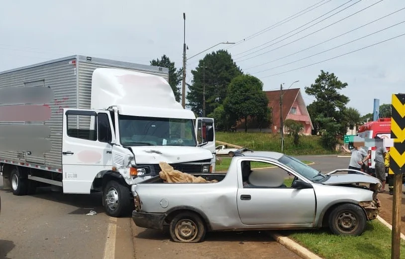 Motorista de 100 anos morre em acidente na BR-470 em Campos Novos