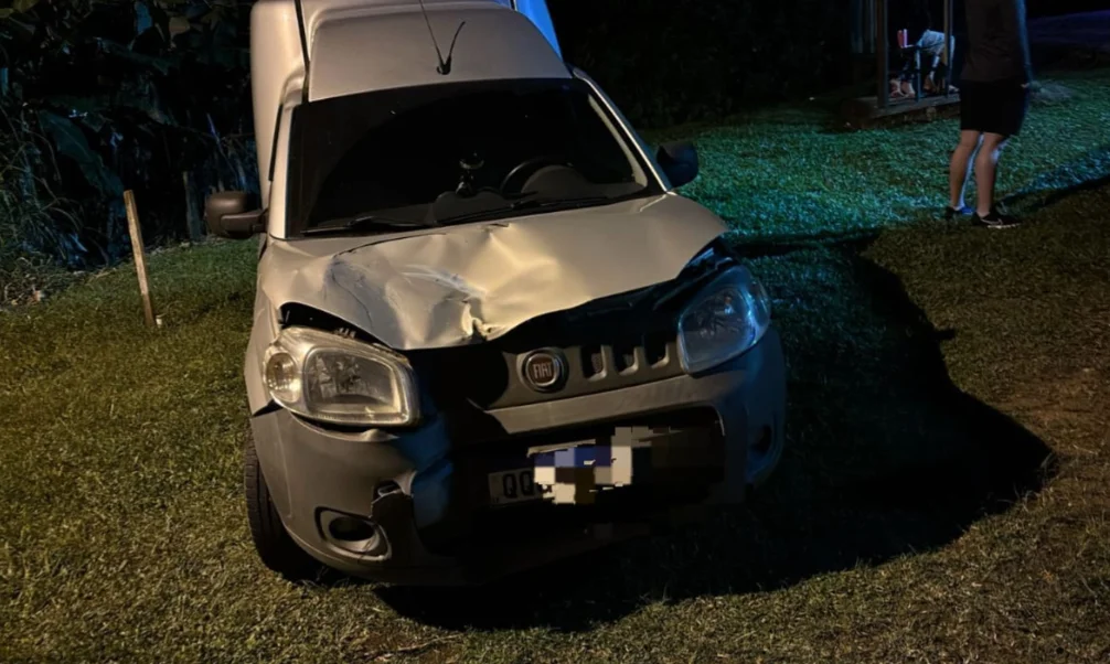 Motociclista de 28 anos fica ferido em colisão entre moto e carro em Ibirama