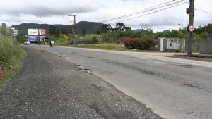 Início da repavimentação da Estrada Blumenau é adiado para quinta-feira (13)