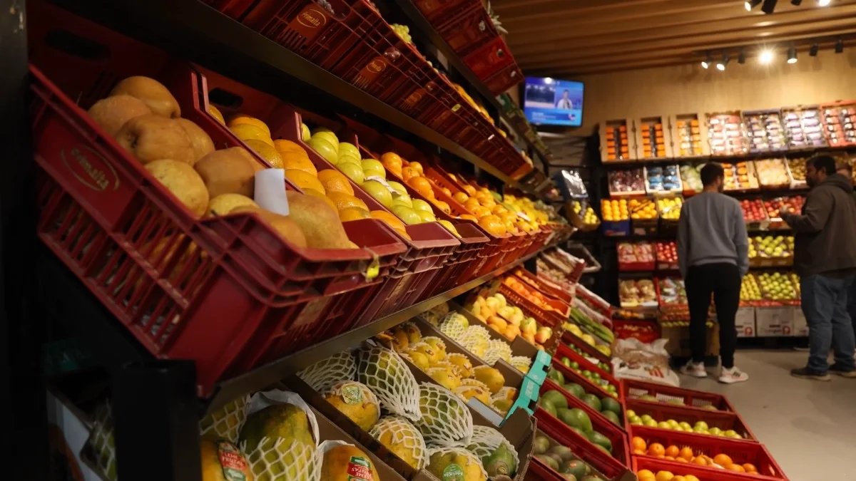 Sequência 01.00 54 09 06.quadro071