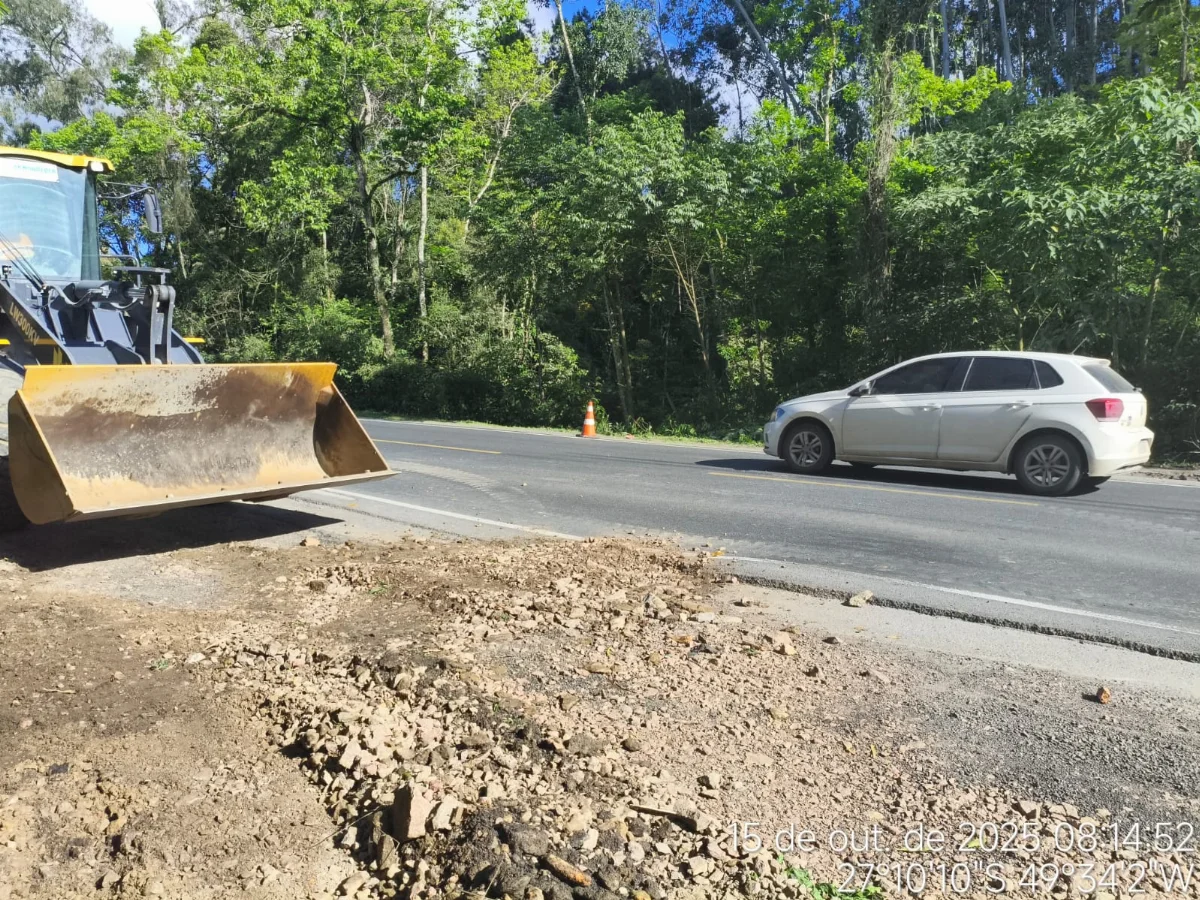 BR-470 terá trecho em pare e siga a partir de segunda-feira (24), em Lontras