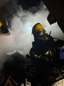 Vídeo: Incêndio destrói residência no Centro de Imbuia