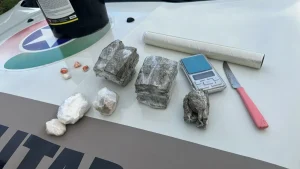Homem é preso por tráfico de drogas após flagrante da Polícia Militar em Indaial