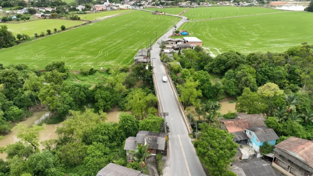 Obra na Estrada Blumenau, em Rio do Sul, deve continuar no feriado (20)