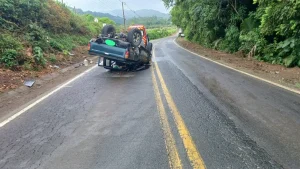 Bombeiros de Taió atendem colisão de veículos na SC-114; quatro ocupantes escapam sem ferimentos