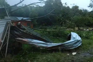 Ciclone extratropical provoca temporais e granizo no Oeste catarinense