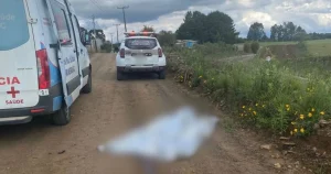 Mulher de 44 anos morre atropelada em SC; motorista não prestou socorro