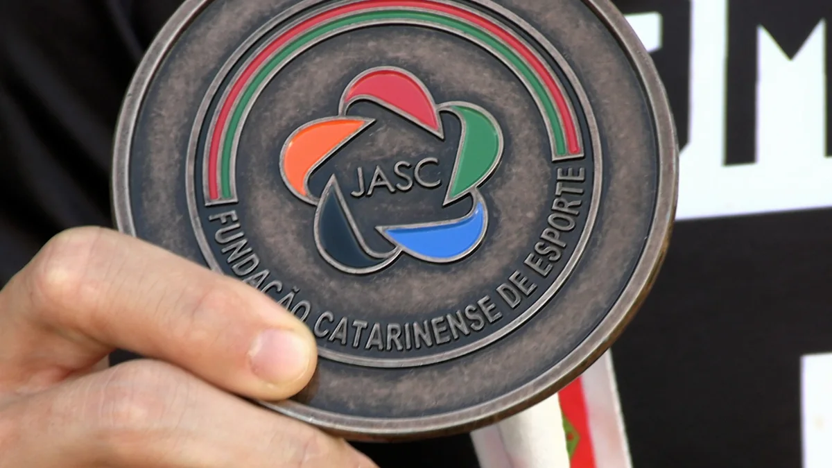 Jr 0210 B7.00 05 15 18.quadro050