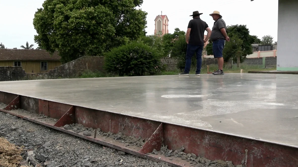 Jr 0210 B7.00 05 37 16.quadro060